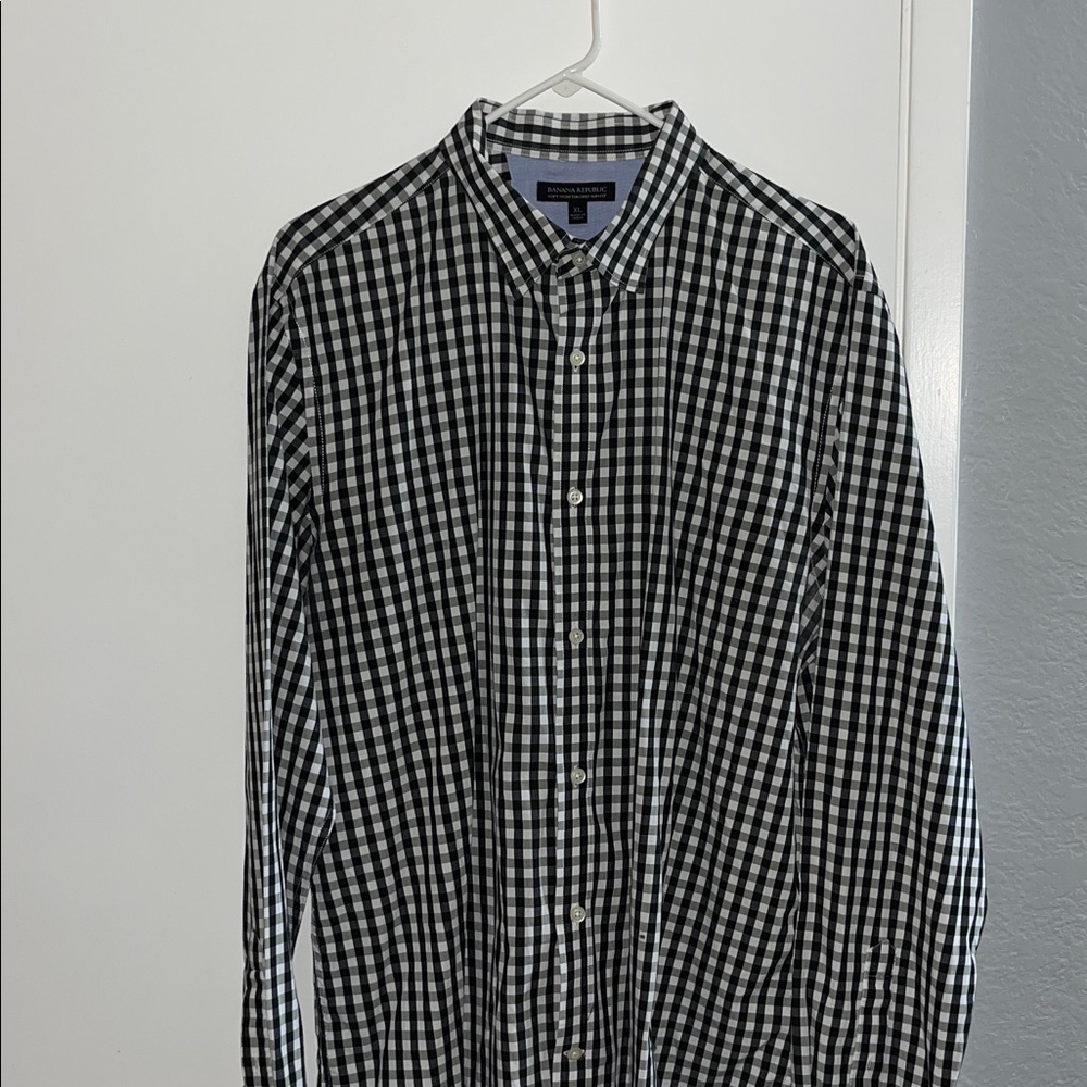 Banana Republic Black and White/ grey Gingham Shirt